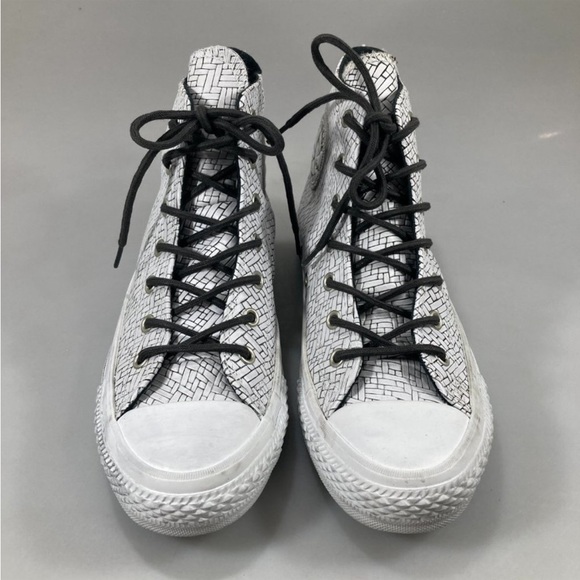 CONVERSE women’s Chuck Taylor high-tops - Picture 3 of 8